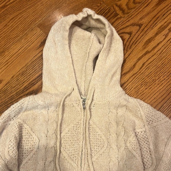 Sunday Stevens Woman’s Hooded Sweater Zip Up Size S/M - Picture 2 of 6